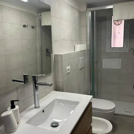 Entire Near Brignole