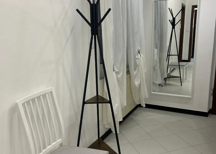 Entire Near Brignole Genova