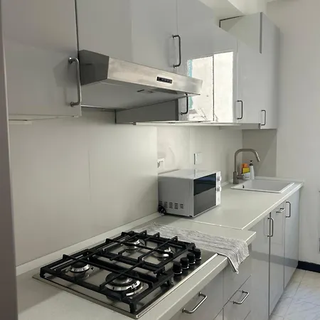 Entire Near Brignole *