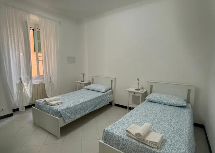 Entire Near Brignole 제노바