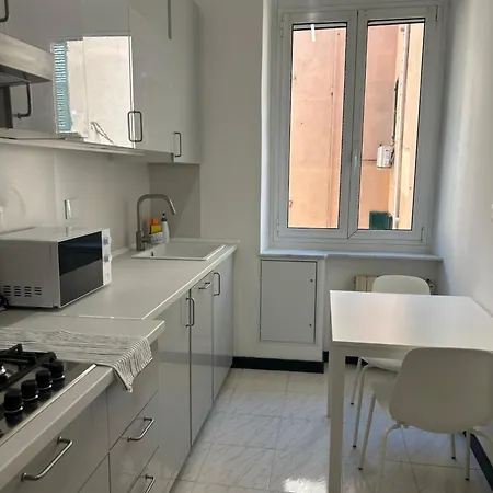 Entire Near Brignole *